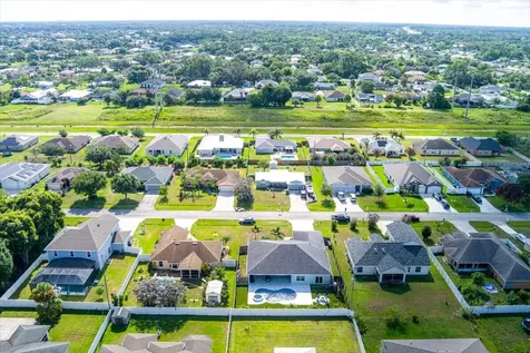 2142 SW Pruitt Street Port St Lucie FL 34953