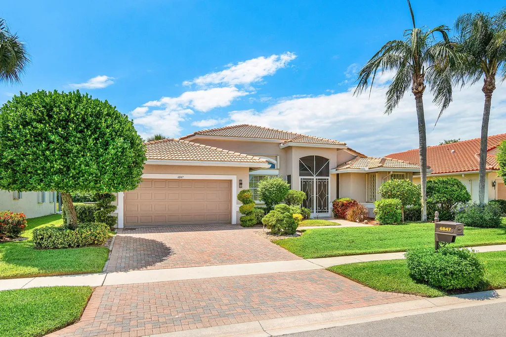 6847 W Liseron Boynton Beach FL 33437