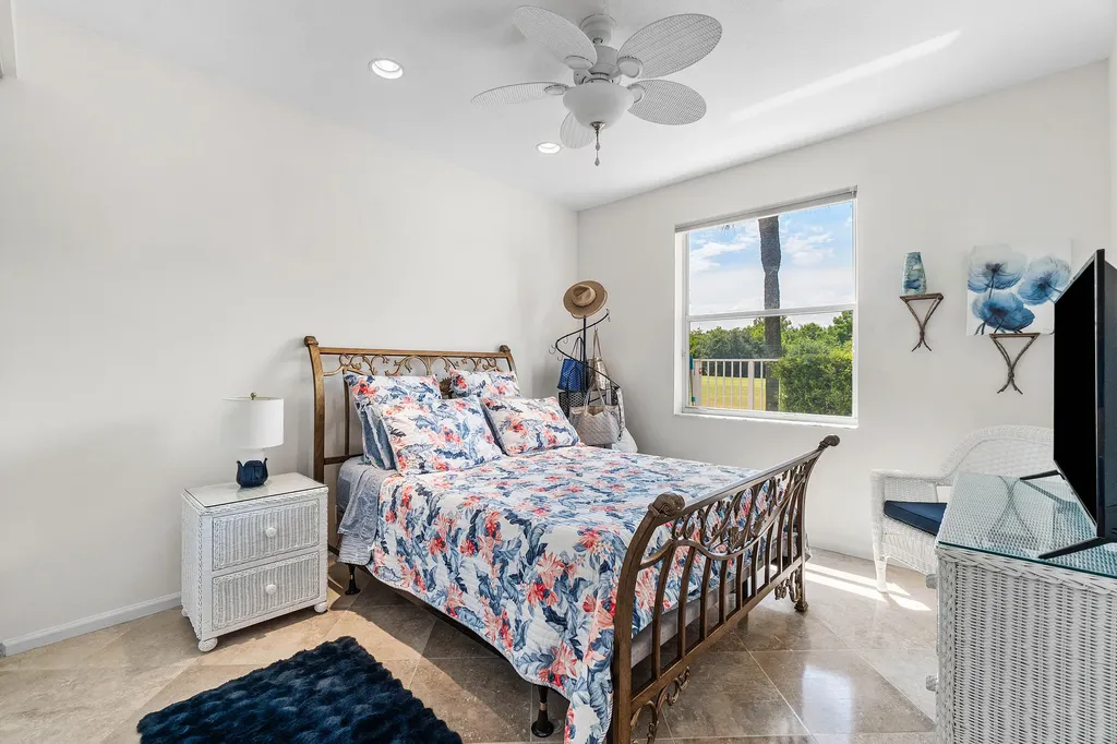 6847 W Liseron Boynton Beach FL 33437