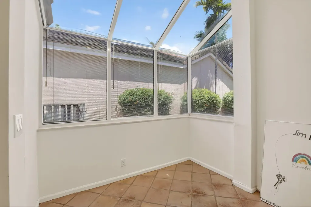 10124 NW 4th Street NW Plantation FL 33324