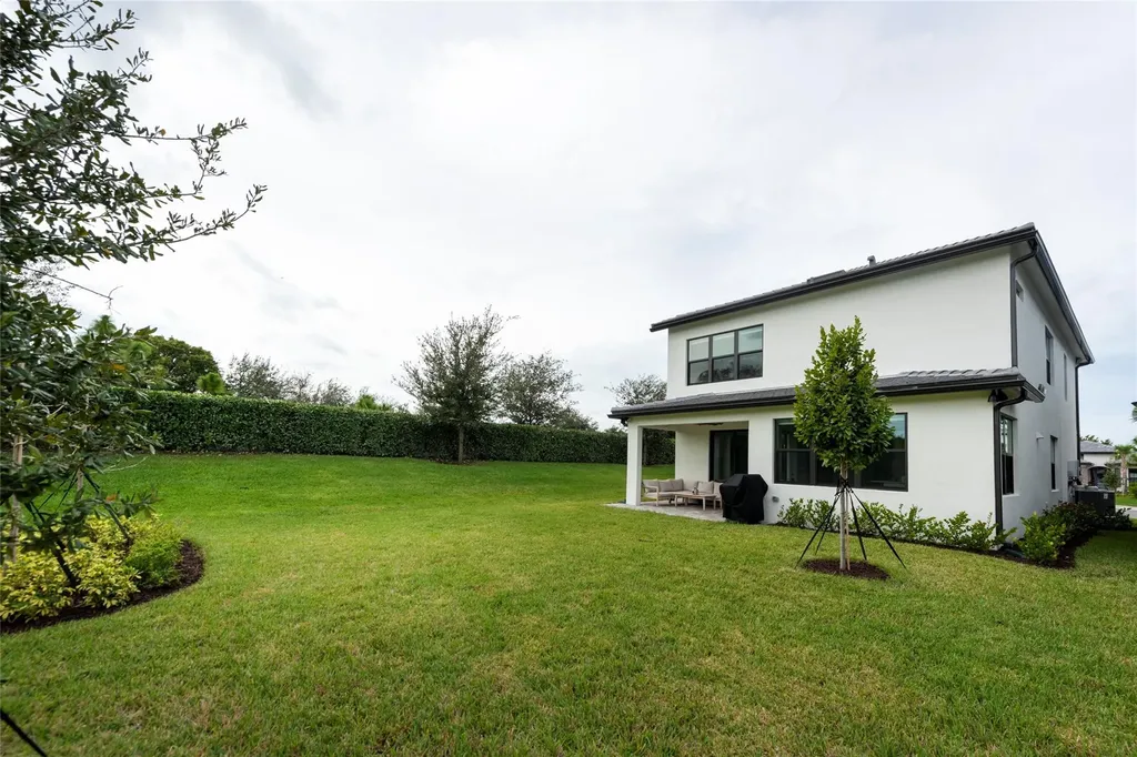 4412 Silverwood Lane S Oakland Park FL 33309