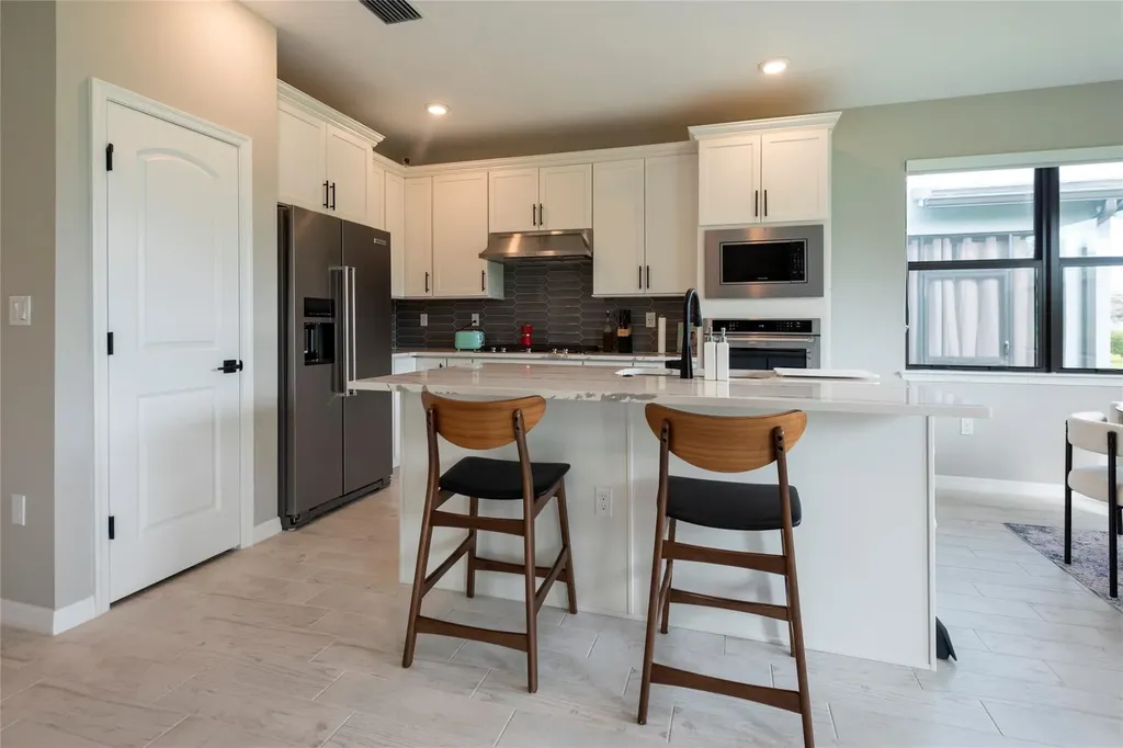 4412 Silverwood Lane S Oakland Park FL 33309