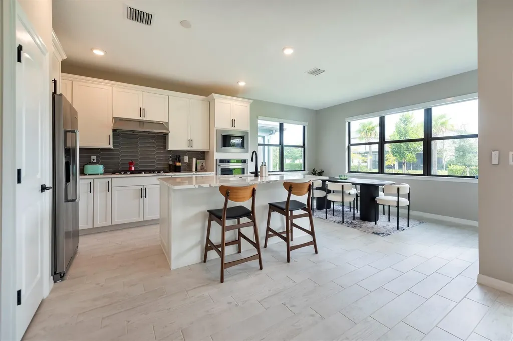 4412 Silverwood Lane S Oakland Park FL 33309