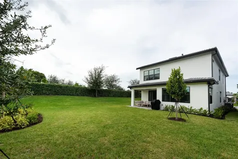 4412 Silverwood Lane S Oakland Park FL 33309