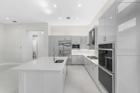11650 Clever Cardinal Court Boynton Beach FL 33473