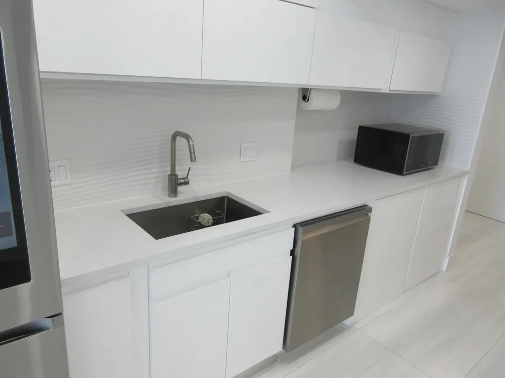 2200 S Ocean Lane Fort Lauderdale FL 33316