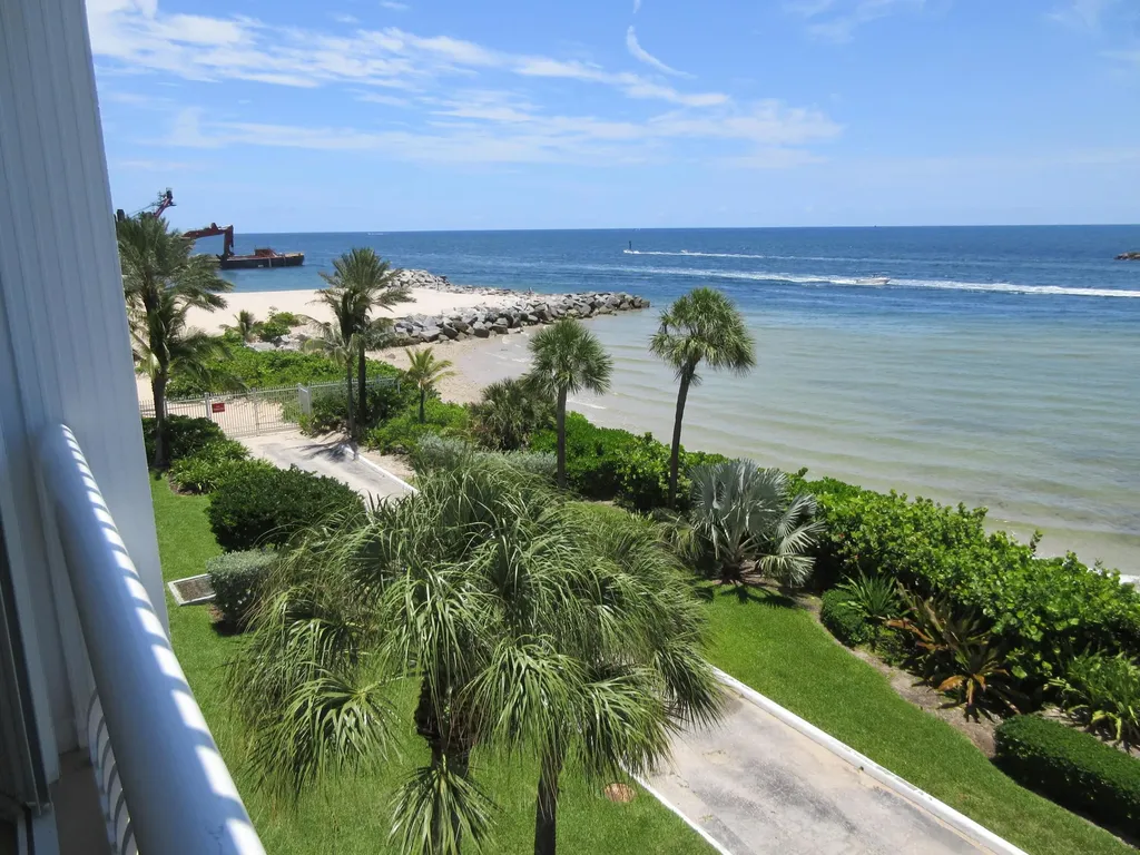 2200 S Ocean Lane Fort Lauderdale FL 33316