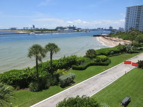 2200 S Ocean Lane Fort Lauderdale FL 33316
