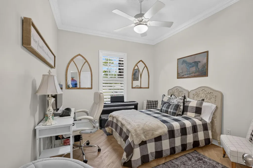 10542 SW Westlawn Boulevard Port St Lucie FL 34987