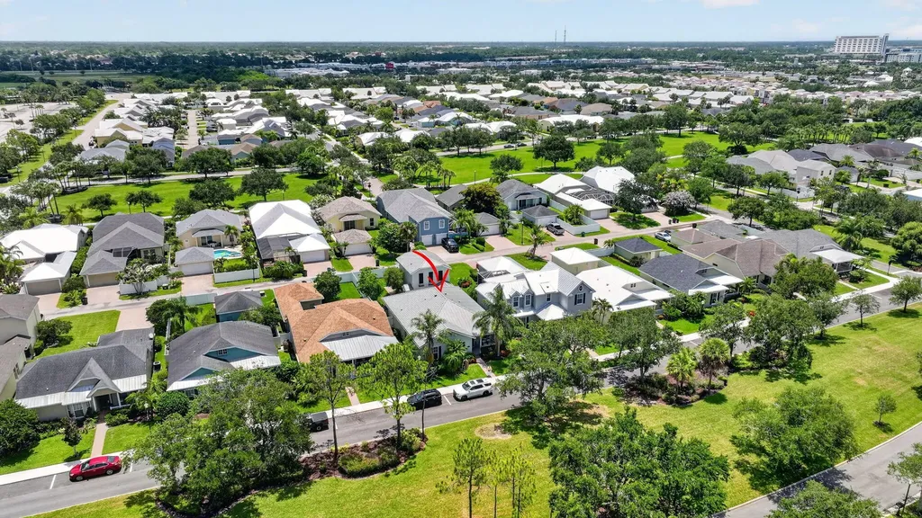 10542 SW Westlawn Boulevard Port St Lucie FL 34987