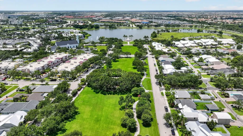 10542 SW Westlawn Boulevard Port St Lucie FL 34987