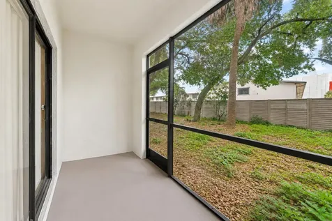 2550 SW 18th Terrace Fort Lauderdale FL 33315