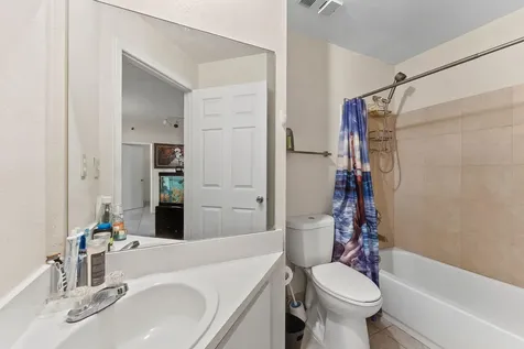 2550 SW 18th Terrace Fort Lauderdale FL 33315
