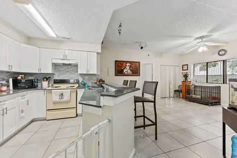 2550 SW 18th Terrace Fort Lauderdale FL 33315