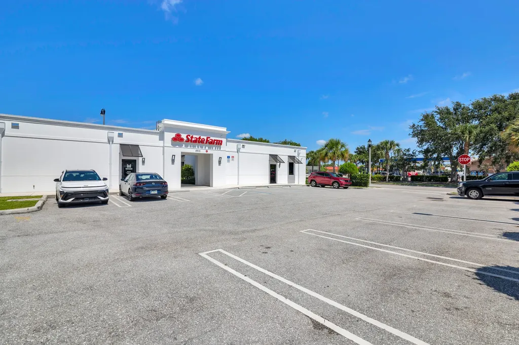 6500 S Dixie Highway West Palm Beach FL 33405