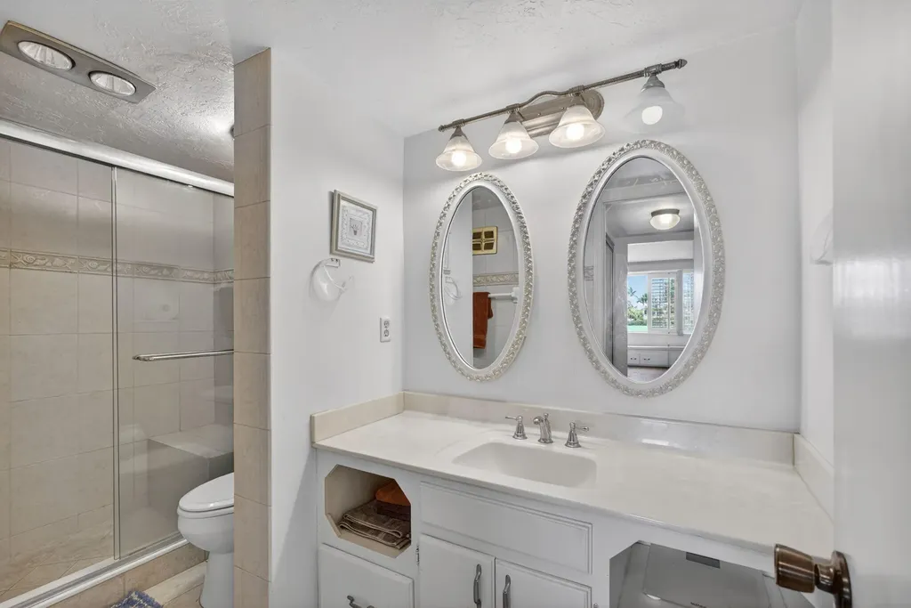 11811 Avenue Of The Pga Palm Beach Gardens FL 33418