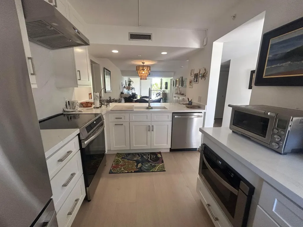 1901 Marina Isle Way Jupiter FL 33477