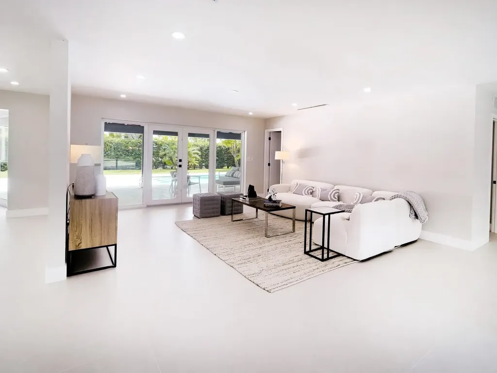 12305 SW 73rd Avenue Pinecrest FL 33156