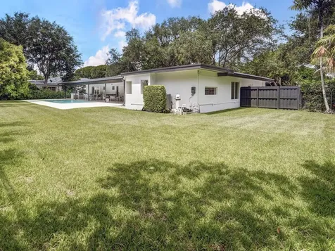 12305 SW 73rd Avenue Pinecrest FL 33156
