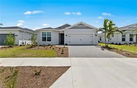 601 Oasis Lake Place Lehigh Acres FL 33936