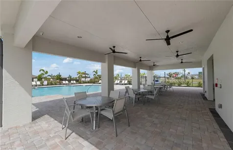 601 Oasis Lake Place Lehigh Acres FL 33936