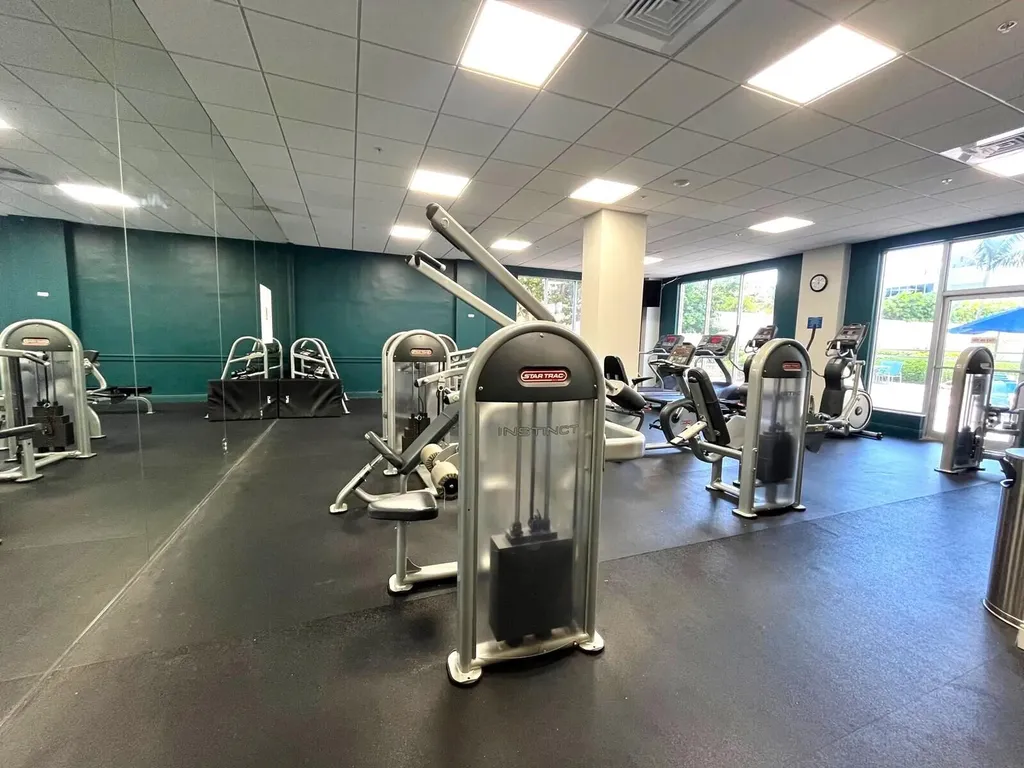 4001 S Ocean Drive Hollywood FL 33019