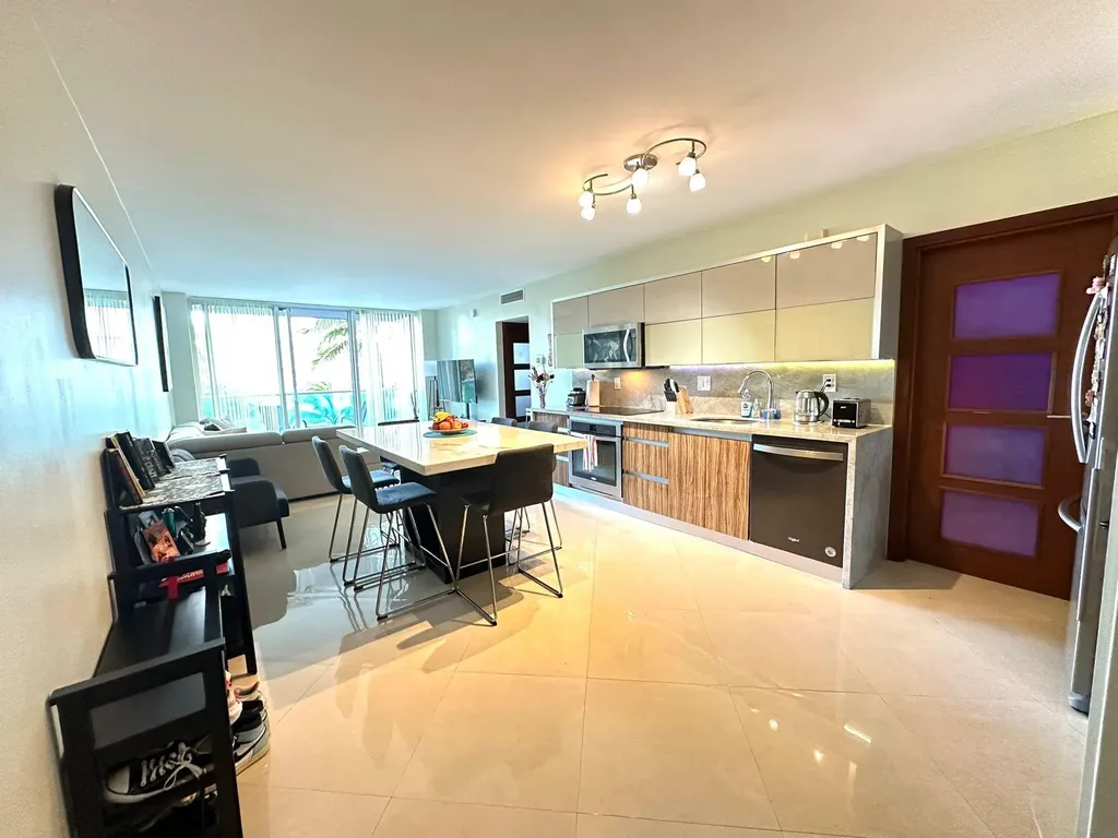 4001 S Ocean Drive Hollywood FL 33019