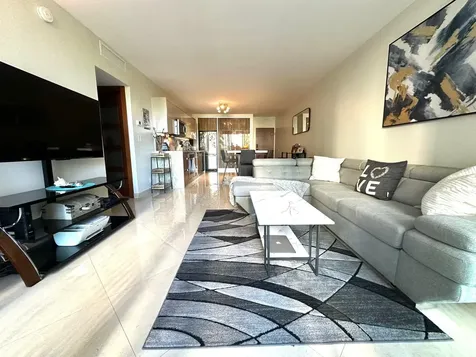 4001 S Ocean Drive Hollywood FL 33019