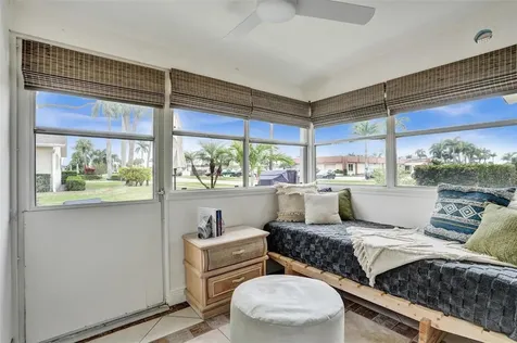 2592 E Dudley Drive Drive E West Palm Beach FL 33415
