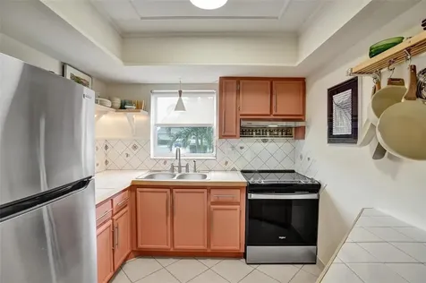 2592 E Dudley Drive Drive E West Palm Beach FL 33415