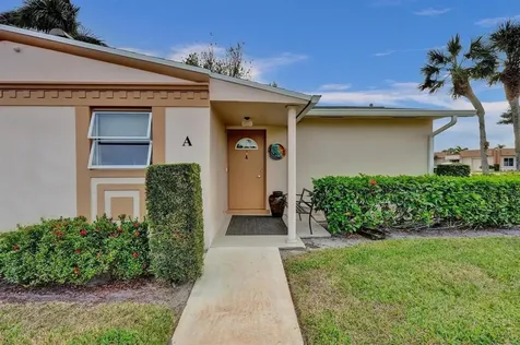 2592 E Dudley Drive Drive E West Palm Beach FL 33415