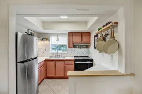 2592 E Dudley Drive Drive E West Palm Beach FL 33415
