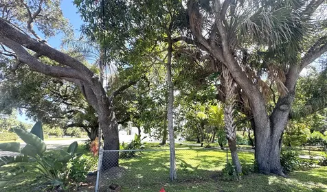 2518 Ranch House Road West Palm Beach FL 33406