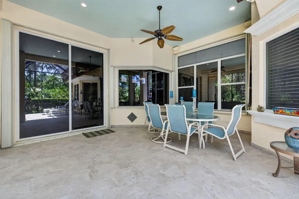 8949 Champions Way Port St Lucie FL 34986