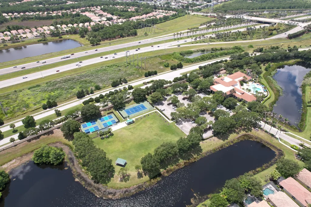 8949 Champions Way Port St Lucie FL 34986
