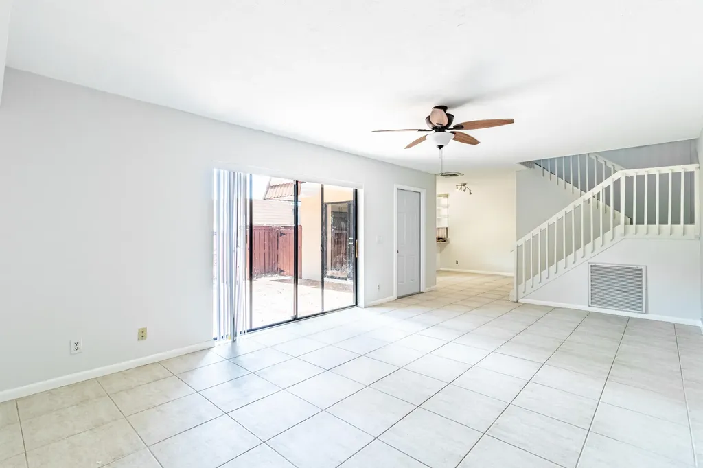 2826 SW 12th Street Deerfield Beach FL 33442