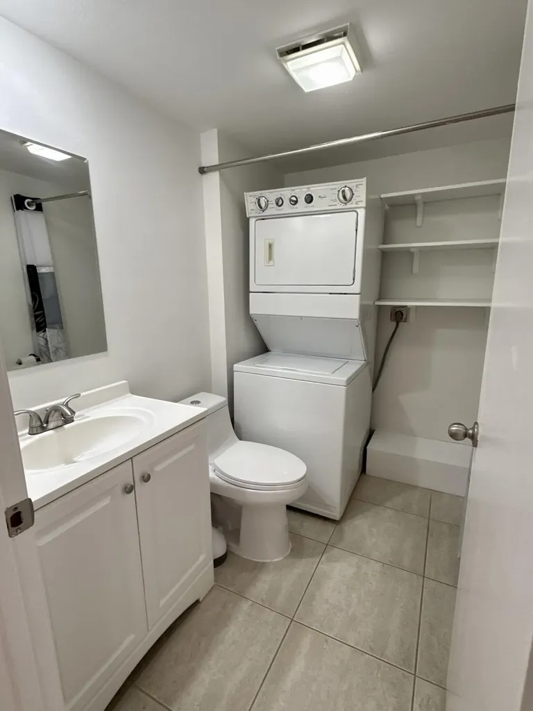 2826 SW 12th Street Deerfield Beach FL 33442