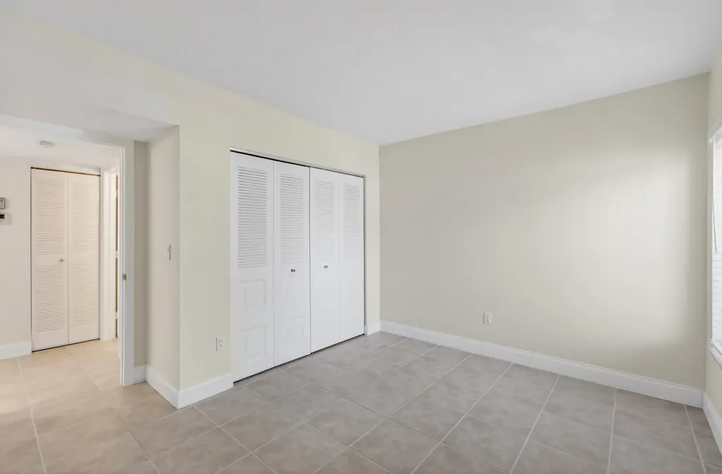 351 Club Circle Boca Raton FL 33487
