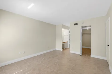 351 Club Circle Boca Raton FL 33487