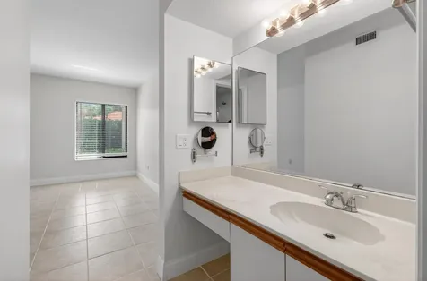 351 Club Circle Boca Raton FL 33487