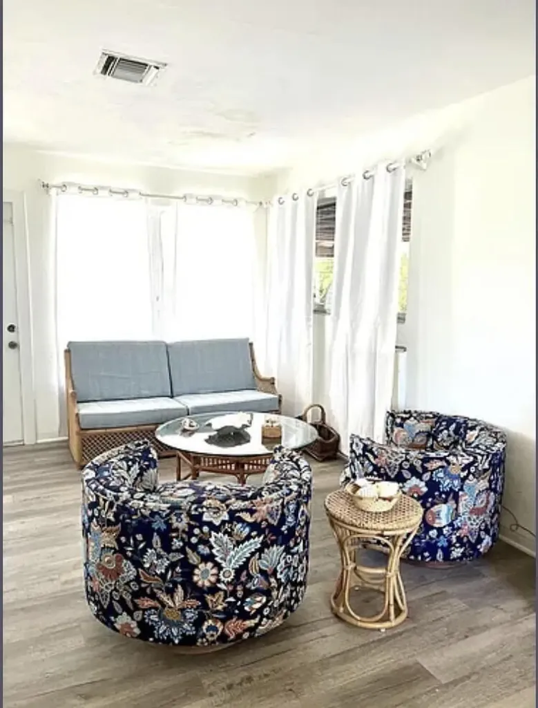 24 SW 12th Street Dania Beach FL 33004