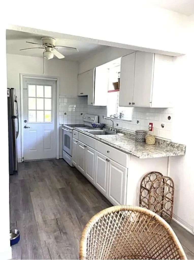 24 SW 12th Street Dania Beach FL 33004