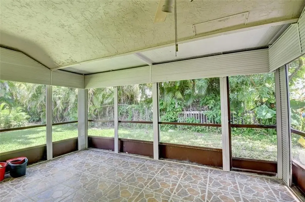 9316 Ketay Circle Boca Raton FL 33428