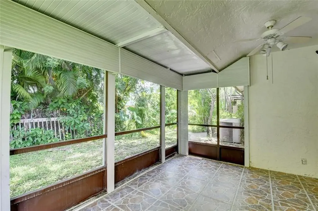 9316 Ketay Circle Boca Raton FL 33428