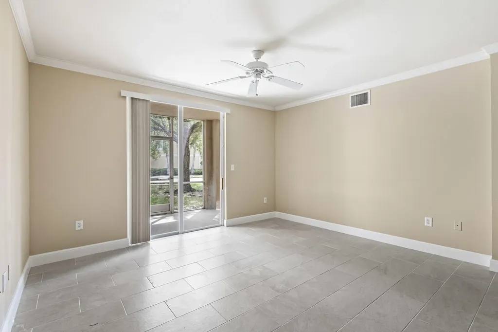 6450 Emerald Dunes Drive West Palm Beach FL 33411