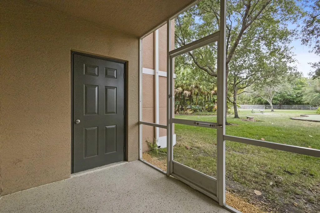 6450 Emerald Dunes Drive West Palm Beach FL 33411