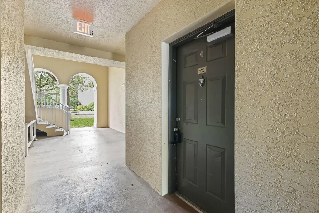 6450 Emerald Dunes Drive West Palm Beach FL 33411