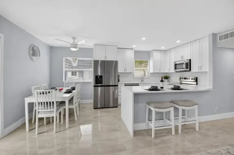 321 Saxony Trail Delray Beach FL 33446