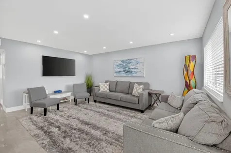 321 Saxony Trail Delray Beach FL 33446