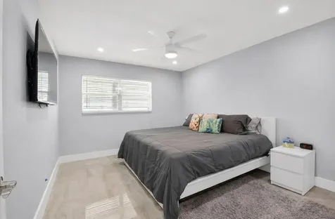 321 Saxony Trail Delray Beach FL 33446